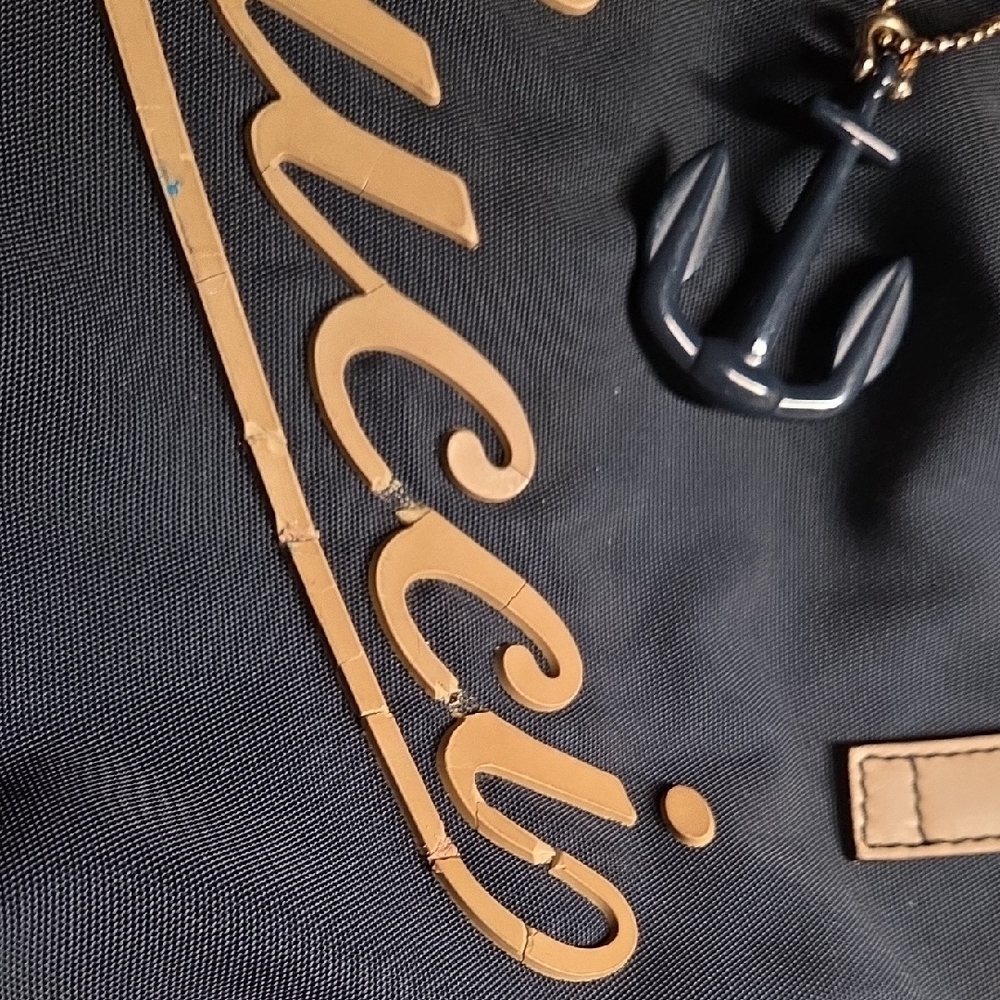 Gucci Navy and Cream Logo Tote - Picture 4 of 8